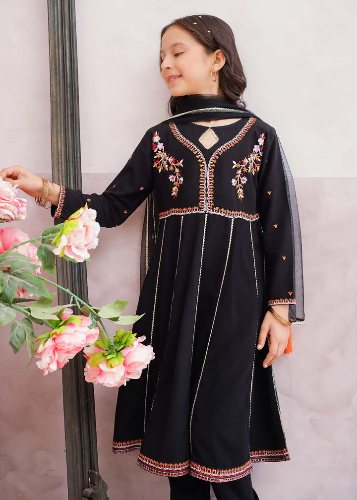 black printed linen suit Pakistan online