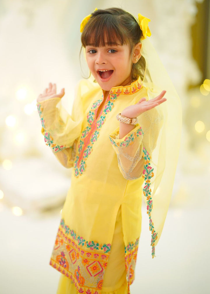 Pakistani kids Ethnic Dresses