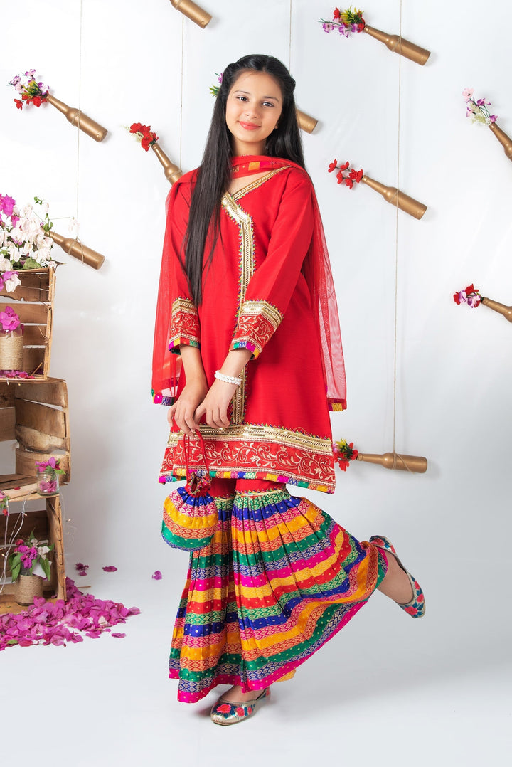Mah e Noor - Red - Modest Clothing
