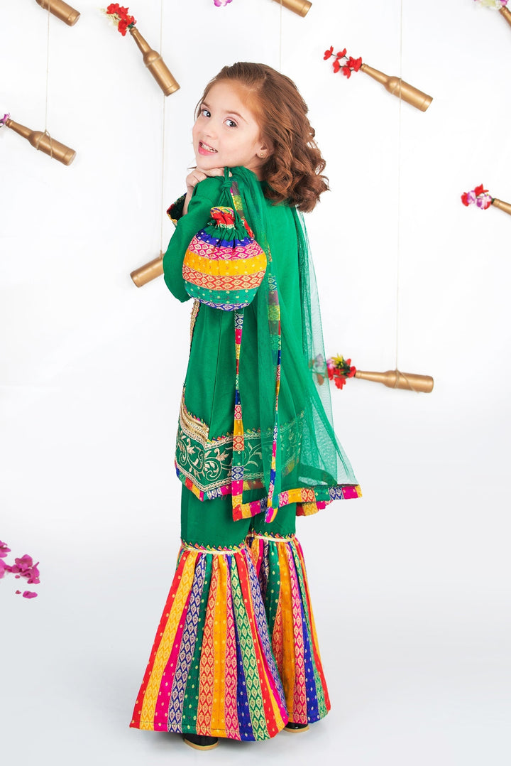 Mah e Noor - Green - Modest Clothing