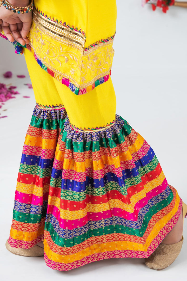 Mah e Noor - Yellow - Modest Clothing