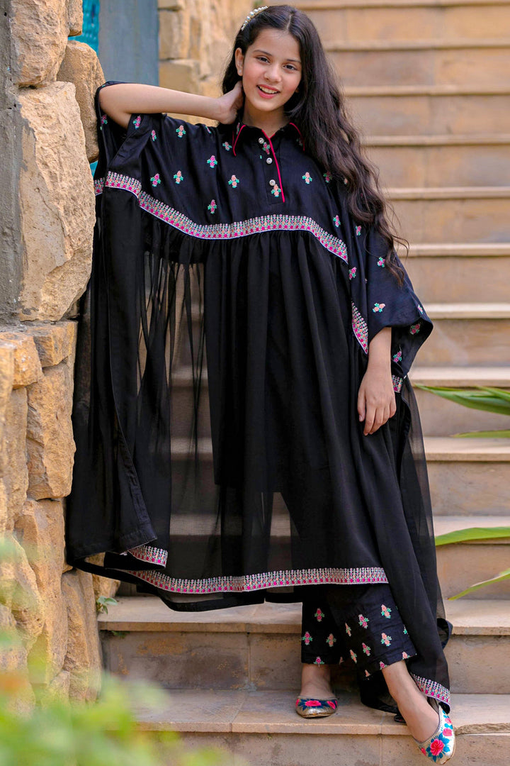 Black Rose - Poncho & Pants Modest Clothing