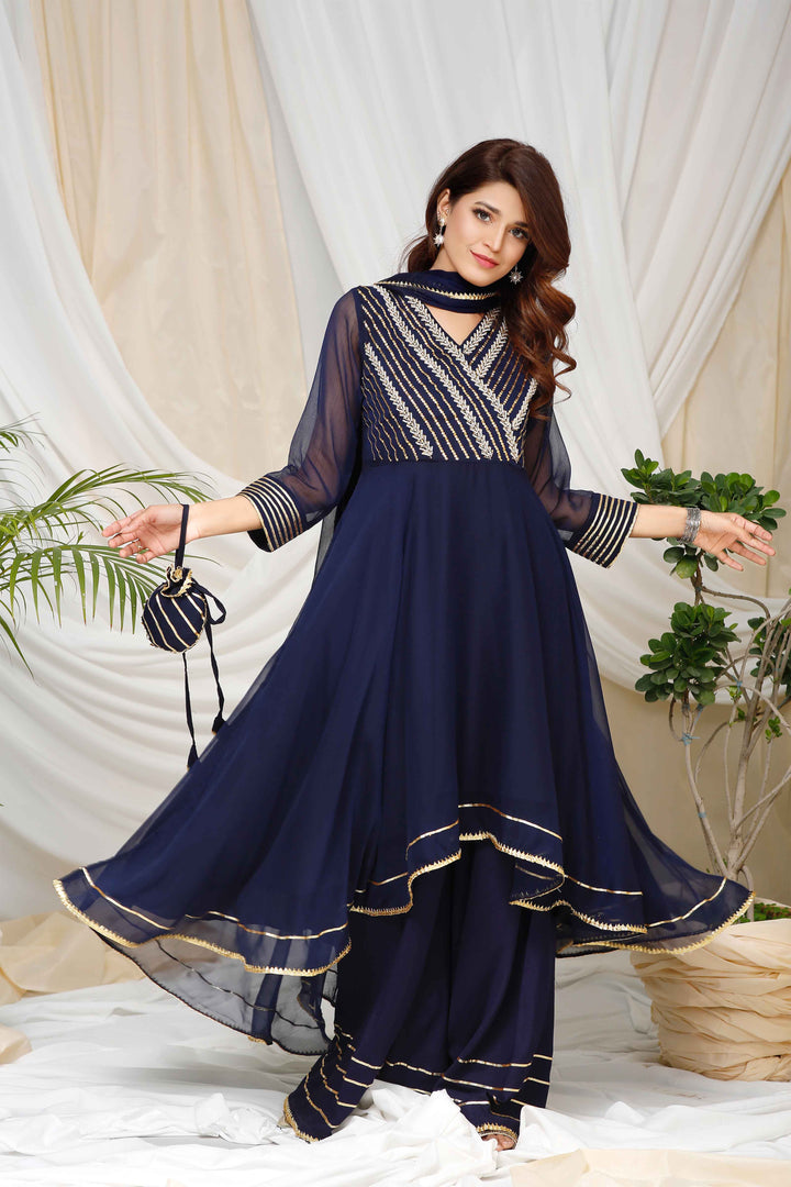 Noor Bano - Modest Clothing